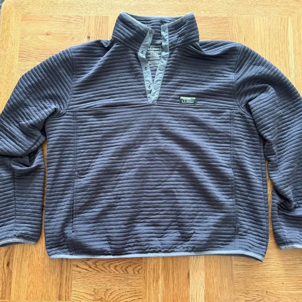L.L.Bean Men’s XL Slightly Fitted Pullover Gray Snap Neck Quilted Sweater